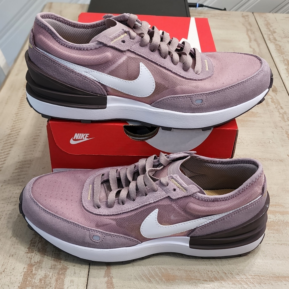 Nike Waffle One (GS) Various Sizes